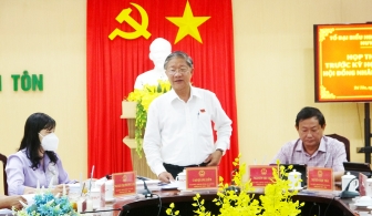Họp Tổ Đại biểu HĐND tỉnh An Giang đơn vị huyện Tri Tôn