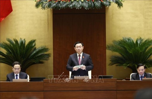 Chủ tịch Quốc hội: Phát triển hệ thống tổ chức tín dụng lành mạnh, hiệu quả