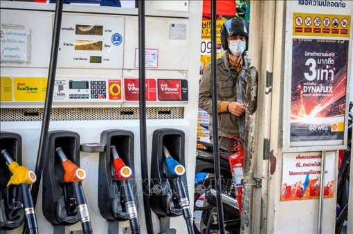 Giá dầu châu Á để mất đà tăng trong phiên 9/6