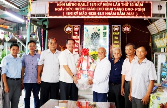 Bí thư Huyện ủy Châu Thành Lê Phước Dũng thăm, chúc mừng các Ban Trị sự Phật giáo Hòa Hảo trên địa bàn huyện