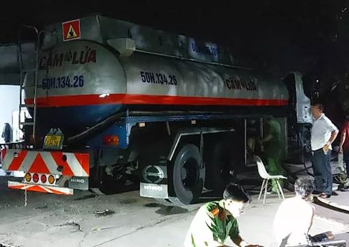 Phong tỏa cây xăng ở Bà Rịa - Vũng Tàu để điều tra việc trộn hoá chất