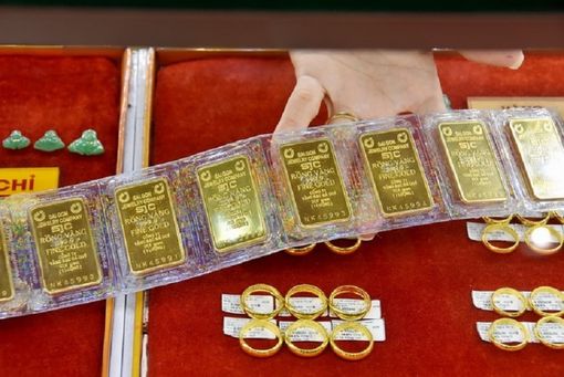 Giá vàng hôm nay (21-6): Tỏa sáng?