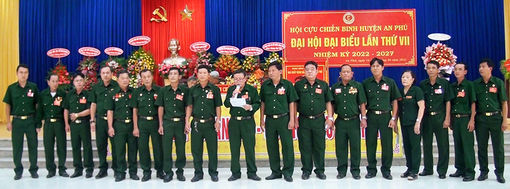 Hội Cựu chiến binh huyện An Phú phát huy truyền thống “Bộ đội Cụ Hồ”