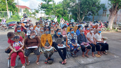 Tri Tôn chăm sóc sức khỏe sinh sản vùng có mức sinh cao, vùng có đông đồng bào dân tộc thiểu số