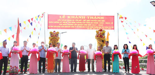 Khánh thành cầu Kênh Xáng, nối liền 2 xã Tấn Mỹ- Mỹ Hiệp