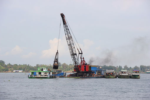 An Giang tăng cường quản lý khai thác cát