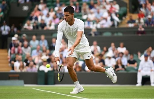 Djokovic lập kỷ lục sau chiến thắng vất vả trước tay vợt Hàn Quốc