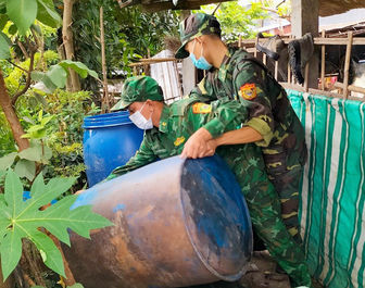 Ra quân chiến dịch diệt lăng quăng phòng, chống bệnh sốt xuất huyết chủ động đợt 2 năm 2022 ở Tịnh Biên