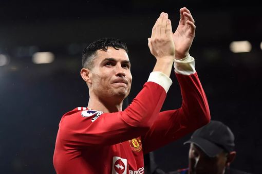 Ronaldo rời MU: Điều tích cực cho Erik ten Hag