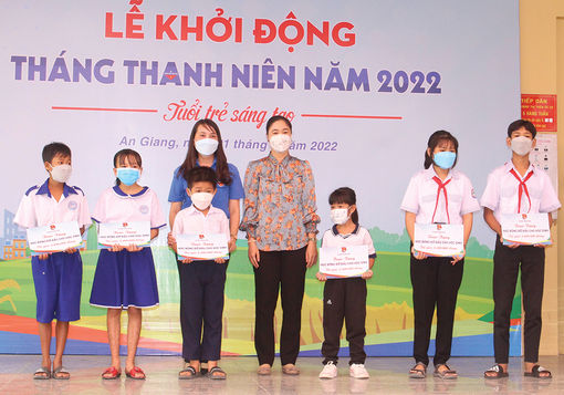 Dấu ấn tình nguyện của tuổi trẻ Thoại Sơn