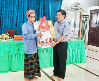 Phó Chủ nhiệm Ủy ban Dân tộc Lê Sơn Hải thăm và chúc mừng Tết Roya Haji đồng bào dân tộc thiểu số Chăm An Giang