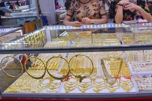 Giá vàng hôm nay 12-7: Giảm mạnh dù lạm phát tại Mỹ nóng lên