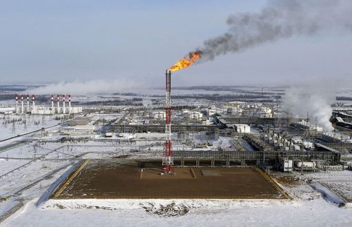 Giá xăng dầu hôm nay 12-7: Brent chững, WTI giảm