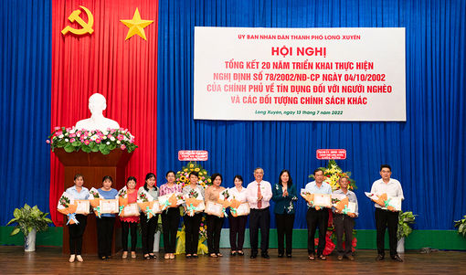 Tổng kết 20 năm triển khai chính sách tín dụng ưu đãi đối với người nghèo và các đối tượng chính sách khác ở TP. Long Xuyên