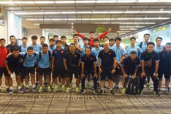 Đội tuyển U19 Việt Nam lên đường về nước