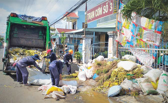 Giải quyết bãi rác ô nhiễm môi trường - một quá trình dài