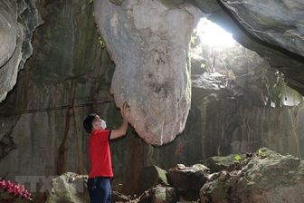 Khám phá ngôi chùa độc đáo nằm trong hang đá ở Yên Bái