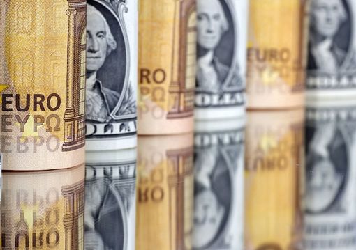 Tỷ giá USD hôm nay 19-7: Đồng USD tiếp đà giảm khỏi mức cao nhất hai thập kỷ
