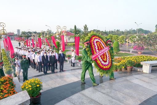 Lời tri ân của hậu bối