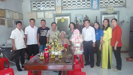 Thoại Sơn khắc ghi truyền thống “Uống nước nhớ nguồn”