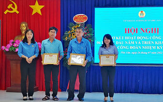 Liên đoàn Lao động huyện Phú Tân tổ chức mừng sinh nhật 93 năm kỷ niệm Ngày thành lập Công đoàn Việt Nam 28/7