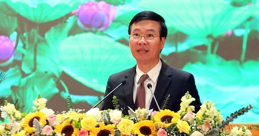 Bộ Chính trị chỉ đạo đẩy mạnh tinh giản biên chế