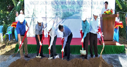 TP. Châu Đốc khởi công nâng cấp đường kênh 30/4