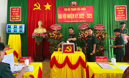 Đại hội chi bộ đầu tiên trong Đảng bộ Bộ đội Biên phòng An Giang