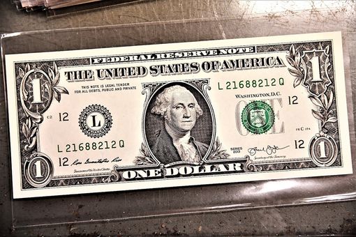 Tỷ giá USD hôm nay (1-8): Đồng USD tăng-giảm khó đoán định
