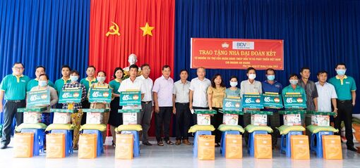 Tăng cường dân chủ cơ sở, phát huy quyền làm chủ của nhân dân