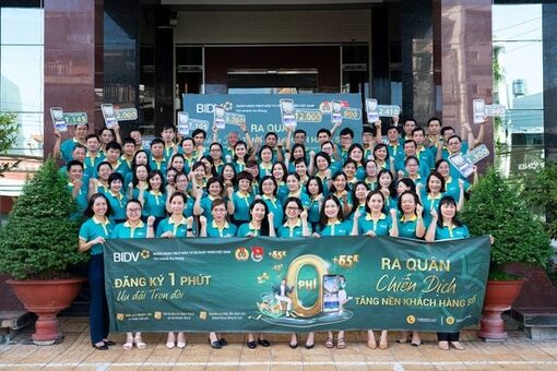 Ra quân Chiến dịch “Tăng nền khách hàng số” và phát động Chiến dịch BIDV đồng hành cùng Thanh niên An Giang chuyển đổi số