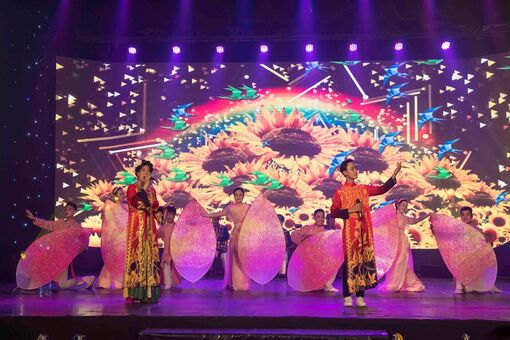 Khai mạc Liên hoan Đờn ca tài tử và trích đoạn cải lương tỉnh An Giang lần III/ 2022
