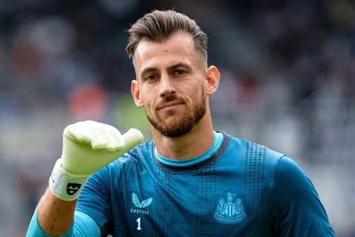 MU chiêu mộ thủ môn hỗ trợ De Gea