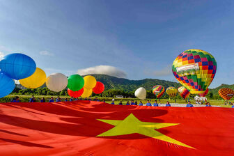 “Hoành tráng, hấp dẫn Lễ hội khinh khí cầu lần đầu tiên ở miền Tây Nam bộ”
