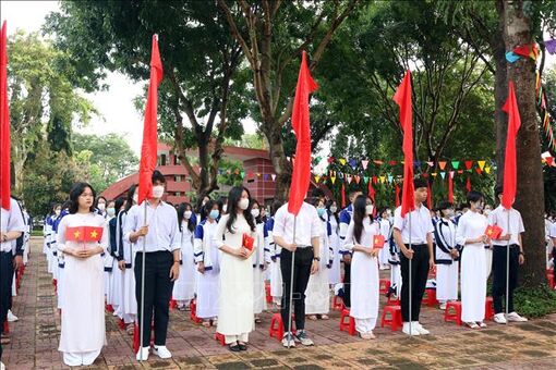 Năm học 2022-2023: Lễ khai giảng vui tươi gắn với an toàn phòng, chống dịch COVID-19