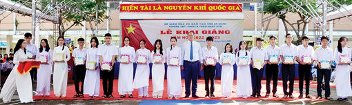 Chăm lo năm học mới