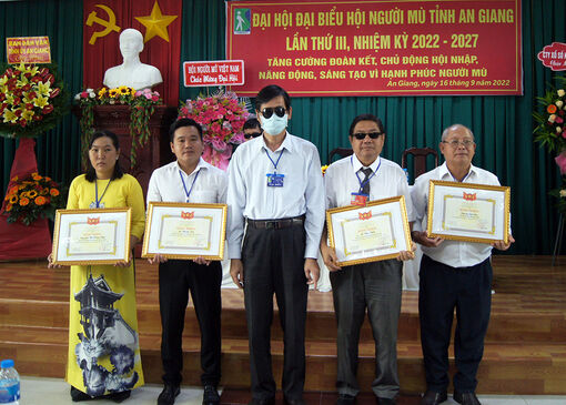 Nhiệm kỳ 2022-2027, Hội Người mù tỉnh An Giang sẽ đoàn kết, sáng tạo vì hạnh phúc người mù