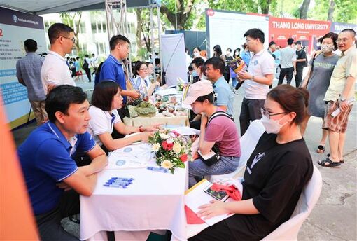 Việc thông báo kết quả và xác nhận nhập học đại học năm 2022 ra sao?