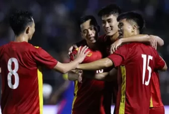 Bảng xếp hạng FIFA: Việt Nam thăng tiến, Thái Lan lùi sâu