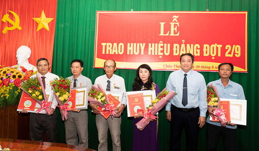 Châu Thành tăng cường xây dựng, chỉnh đốn Đảng