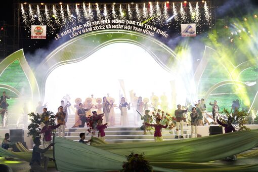 Khai mạc Hội thi Nhà nông đua tài toàn quốc lần thứ V và Ngày hội Tam nông năm 2022