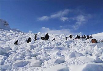 Lở tuyết trên dãy Himalaya khiến hàng chục người leo núi thiệt mạng và mất tích