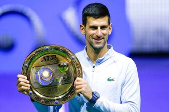 Đánh bại Tsitsipas, Djokovic có danh hiệu thứ 90 trong sự nghiệp