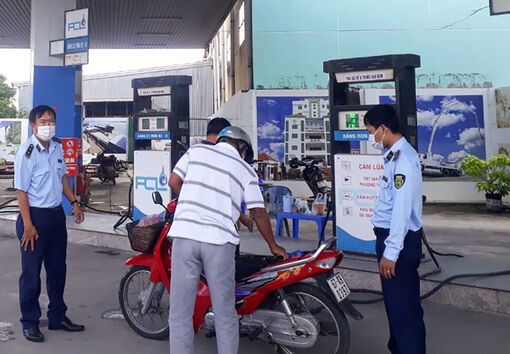 An Giang vẫn còn tình trạng cửa hàng hết xăng, dầu tạm thời