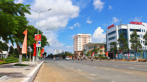Tăng tốc phát triển đô thị Long Xuyên