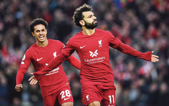 Salah làm lu mờ Haaland, Liverpool quật ngã Man City