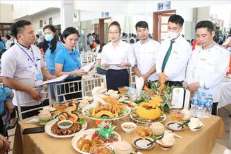 Bữa cơm gia đình - văn hóa truyền thống của người Việt