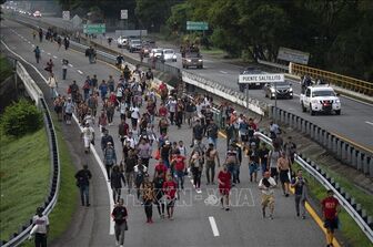 Hơn 150.000 người Venezuela bị chặn tại biên giới Mexico - Mỹ