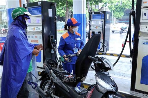 Ổn định tình hình thị trường xăng dầu, nhất là các cửa hàng bán xăng