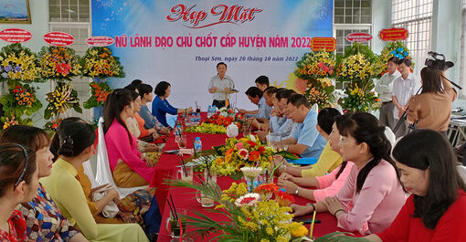 Thoại Sơn họp mặt nữ lãnh đạo, quản lý chủ chốt cấp huyện năm 2022